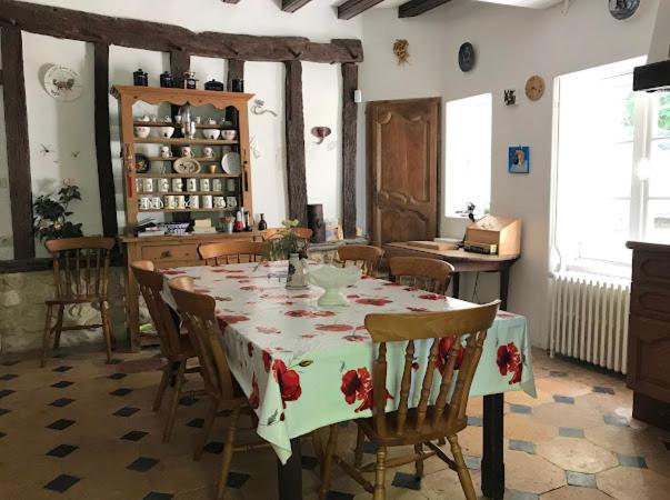 Chateau La Palue Coutras Extérieur photo